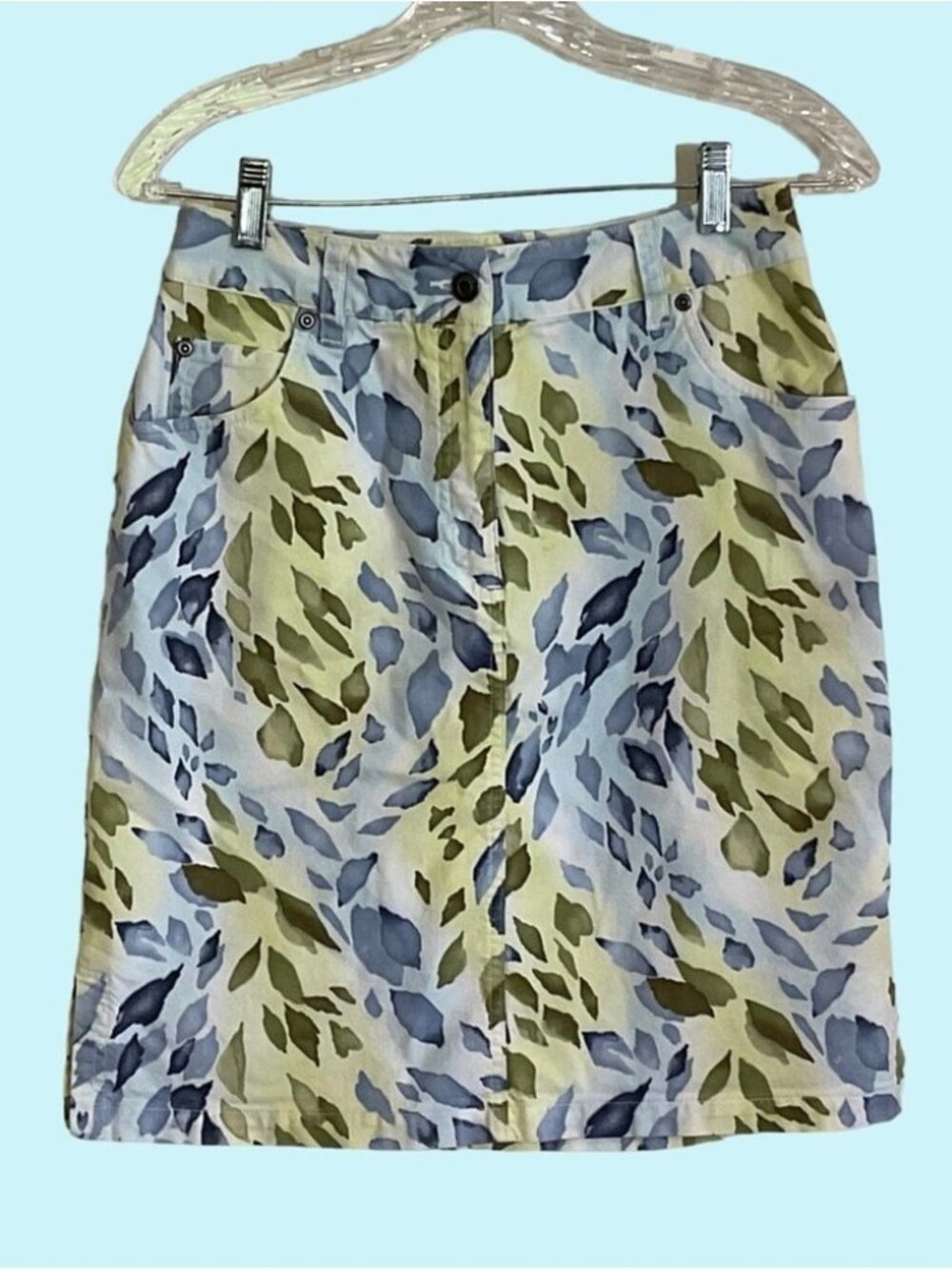 jean style skirt Size 6 petite.
